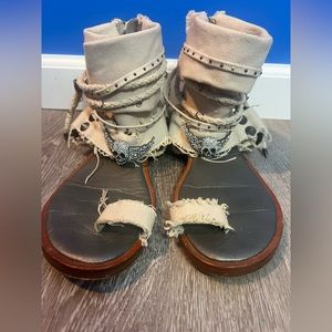 Zadig & Voltaire beige canvas sandals. Crystal skulls and studs size 8.